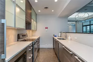2660 Peachtree Rd NW, Atlanta, GA 30305 - Photo 32