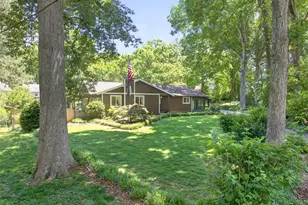 3947 Bryn Mawr Ct, Duluth, GA 30096 - Photo 4