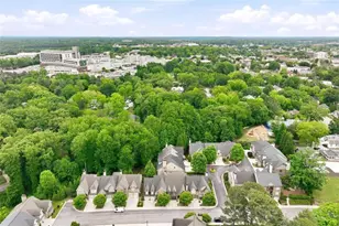 890 Candler St, Gainesville, GA 30501 - Photo 4