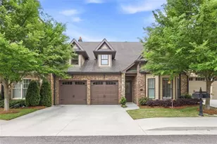 890 Candler St, Gainesville, GA 30501 - Photo 2