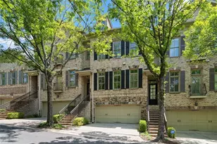 3045 Stone Gate Dr, Atlanta, GA 30324 - Photo 2