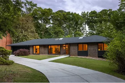 2673 Cosmos Drive NE, Atlanta, GA 30345 - Photo 2