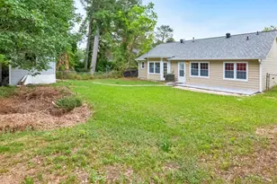 9138 Clubhouse Dr, Riverdale, GA 30274 - Photo 20