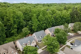 4243 Creekrun Cir, Buford, GA 30519 - Photo 16