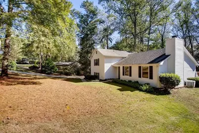 2274 Turtle Landing, Marietta, GA 30066 - Photo 2