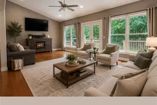 17 Mountain Oaks Dr, Carrollton, GA 30116 - Photo 12