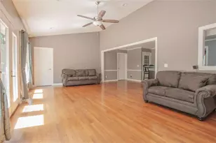 17 Mountain Oaks Dr, Carrollton, GA 30116 - Photo 10