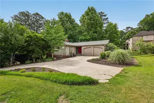 5316 Corsham Ct SW, Lilburn, GA 30047 - Photo 2