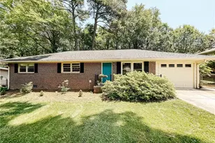 116 Indian Trail, Marietta, GA 30068 - Photo 2