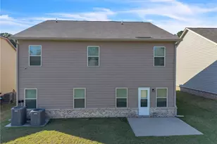 684 Lakehaven Ln, Loganville, GA 30052 - Photo 34