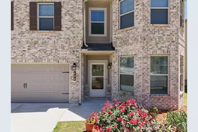 684 Lakehaven Lane, Loganville, GA 30052 - Photo 2