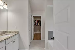 684 Lakehaven Ln, Loganville, GA 30052 - Photo 28