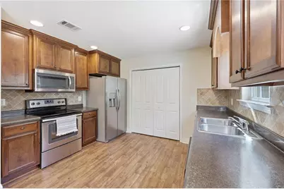 8835 Grassy Knoll Lane, Clermont, GA 30527 - Photo 10