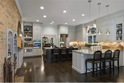 710 Walnut Drive SW, Marietta, GA 30064 - Photo 6