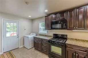 224 Birch St, Hapeville, GA 30354 - Photo 16