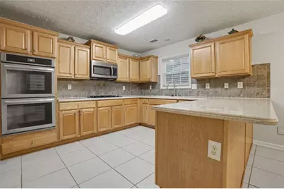 4003 Suwanee Place Drive, Suwanee, GA 30024 - Photo 16