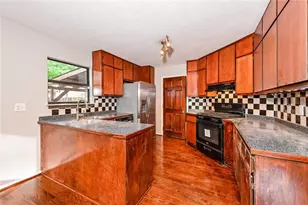 5704 Woodvalley Trce, Norcross, GA 30071 - Photo 10