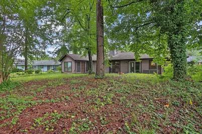 5025 Stoney Point Circle, Stone Mountain, GA 30088 - Photo 18