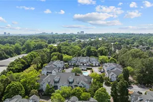 408 Vinings Forest Cir SE, Smyrna, GA 30080 - Photo 32