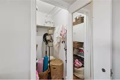 1367 Chalmette Drive NE, Atlanta, GA 30306 - Photo 26