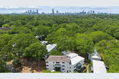 1367 Chalmette Drive NE, Atlanta, GA 30306 - Photo 36