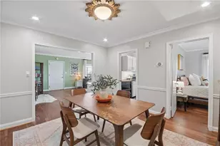1367 Chalmette Dr NE, Atlanta, GA 30306 - Photo 12
