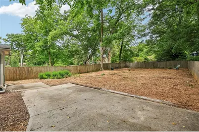 1077 Birch Street SW, Atlanta, GA 30310 - Photo 22