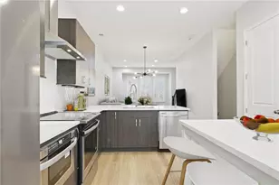 615 Broadview Pl NE, Atlanta, GA 30324 - Photo 16