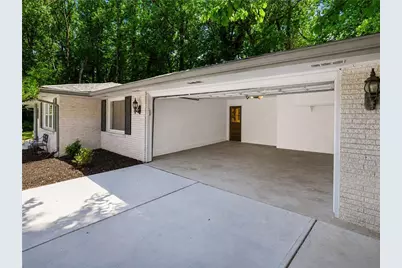 2825 Overlook Drive NE, Atlanta, GA 30345 - Photo 12
