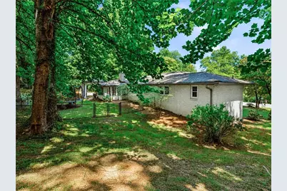 2825 Overlook Drive NE, Atlanta, GA 30345 - Photo 58