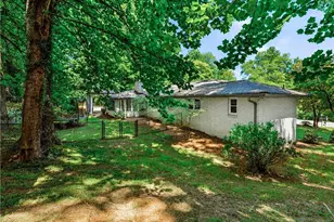 2825 Overlook Dr NE, Atlanta, GA 30345 - Photo 58