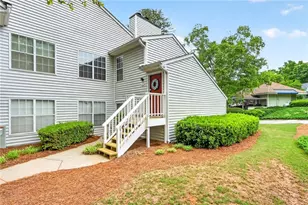 1106 Glenleaf Dr, Peachtree Corners, GA 30092 - Photo 2