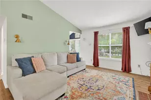 1106 Glenleaf Dr, Peachtree Corners, GA 30092 - Photo 10