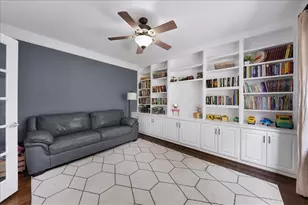 525 Woodmoore Ct, Atlanta, GA 30342 - Photo 14