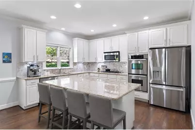 525 Woodmoore Court, Atlanta, GA 30342 - Photo 18