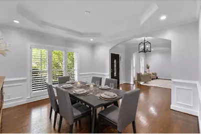 525 Woodmoore Court, Atlanta, GA 30342 - Photo 8