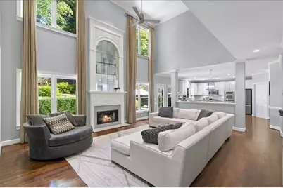 525 Woodmoore Court, Atlanta, GA 30342 - Photo 12
