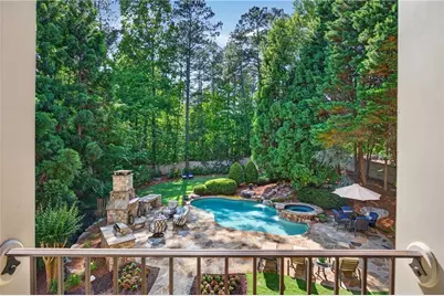 2155 Wolbert Trail NE, Marietta, GA 30062 - Photo 12
