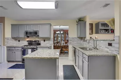5870 Sunflower Court, Ellenwood, GA 30294 - Photo 4