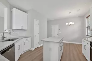 13375 Avensong Crossing, Alpharetta, GA 30004 - Photo 10