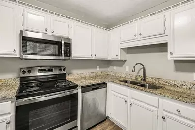 202 Garretts Drive, Douglasville, GA 30134 - Photo 4