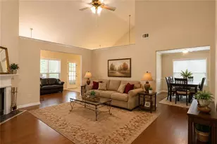 5335 Myras Ct, Cumming, GA 30040 - Photo 4