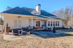 410 Caldwell Ln, Hoschton, GA 30548 - Photo 50