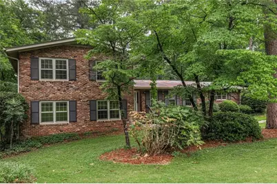 1911 Alderbrook Road NE, Atlanta, GA 30345 - Photo 4