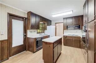 1911 Alderbrook Rd NE, Atlanta, GA 30345 - Photo 14