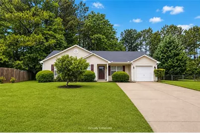 440 Shenandoah Court, Winder, GA 30680 - Photo 2