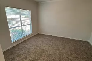 231 Barrington Farms Pkwy, Sharpsburg, GA 30277 - Photo 18
