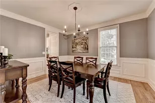7051 Dove Point Ln, Hoschton, GA 30548 - Photo 10