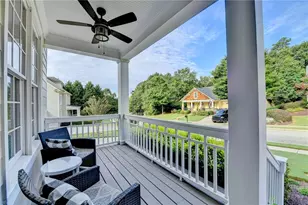 7051 Dove Point Ln, Hoschton, GA 30548 - Photo 4