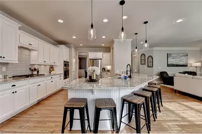 7051 Dove Point Lane, Hoschton, GA 30548 - Photo 18